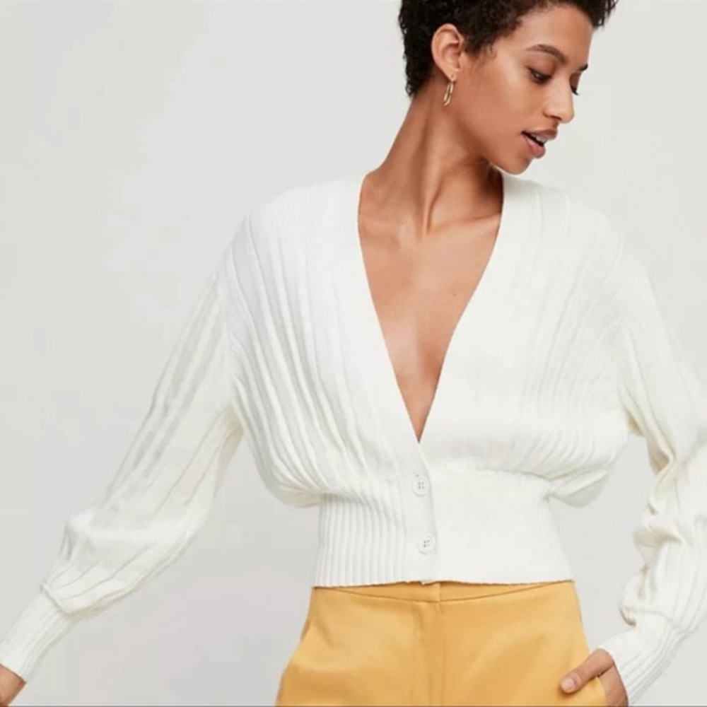ARITZIA | Wilfred Plunge Front Cardigan